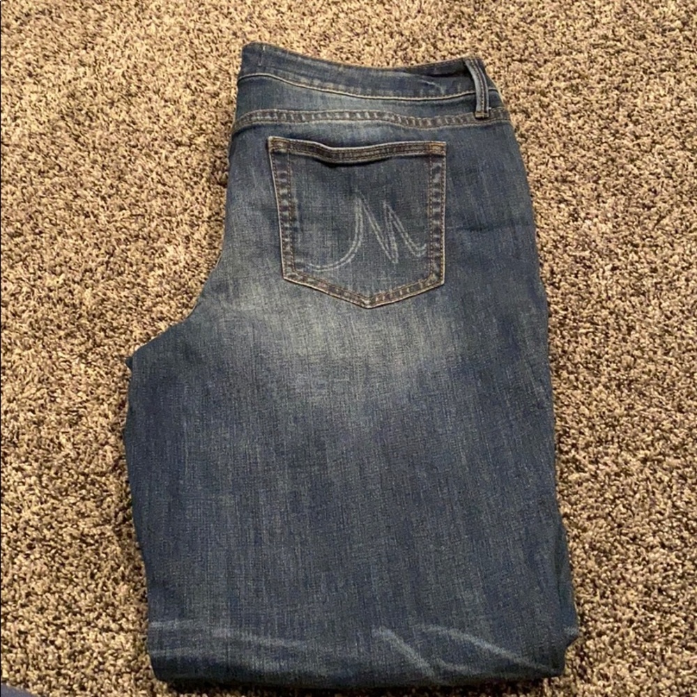 Jeans - Picture 2 of 3